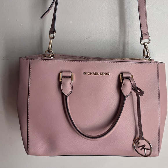Michael Kors Blush Shoulder Bag - Picture 2 of 6
